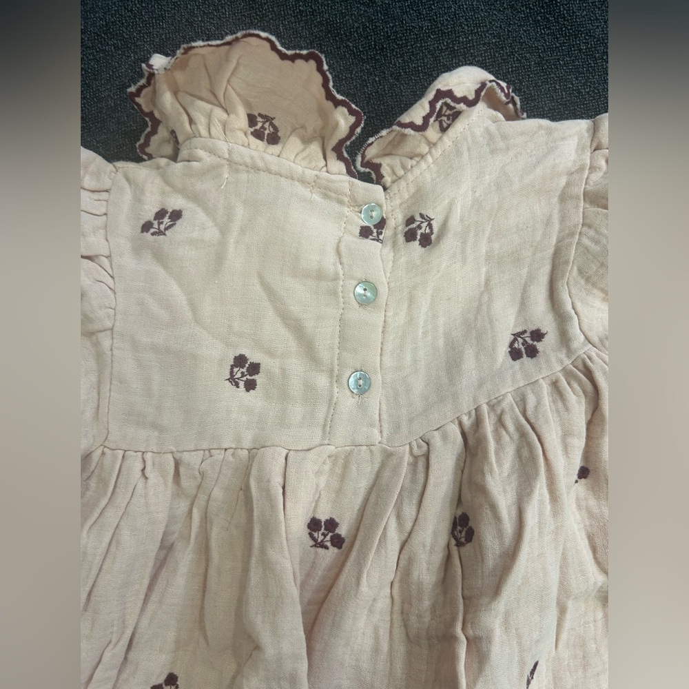 NWT Girls Beige Embroidered Cotton Dress with Ruffled Collar - Picture 11 of 12